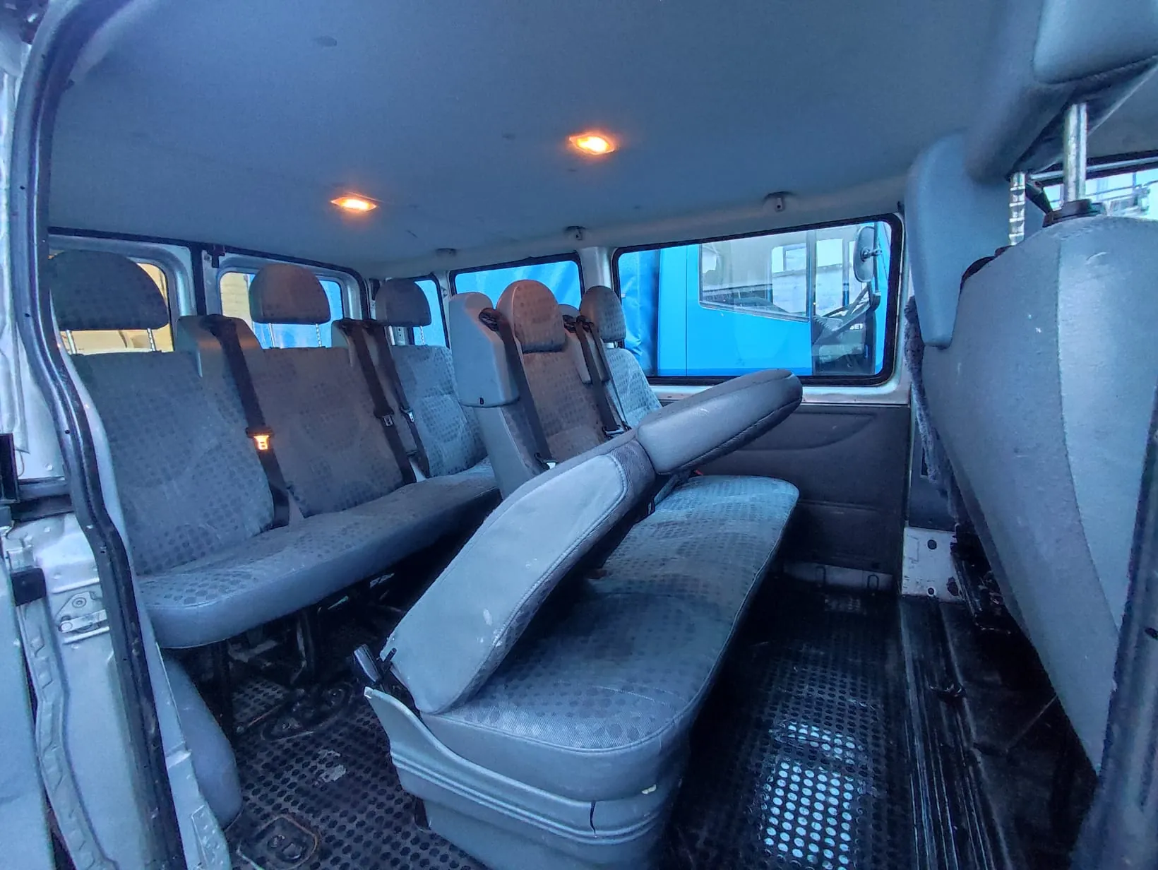 Ford Transit - Fahrzeug 9 von der Seite